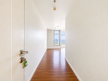 Spacious 1 Bedroom Condo for Sale in Pasig City with Scenic Corinthian Views