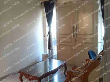 Rumah bagus furnished 2lantai Kayu Putih Jakarta Timur 150juta per tahun minimal 2tahun