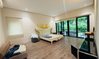 5-BEDROOM House and Lot with Swimming Pool for Sale in Manila Southwoods Residential Estates, Carmona, Cavite