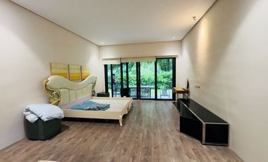 5-BEDROOM House and Lot with Swimming Pool for Sale in Manila Southwoods Residential Estates, Carmona, Cavite