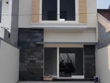 Rumah Baru Gress Minimalis Modern di Perum. Rungkut Menanggal Harapan