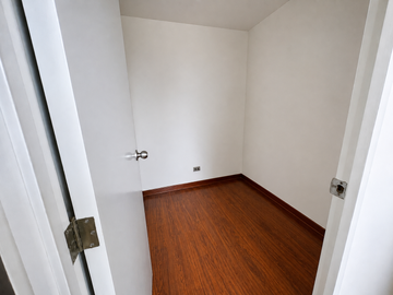 Venta de lindo departamento amoblado en San Isidro