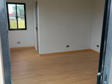 House and Lot For Sale in Amadeo Cavite-MC-near tagaytay