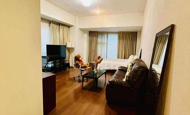 Rush Sale 4 Bedroom Unit in Grand Hyatt Residences BGC