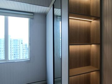 3BR Type Corner Apartemen Orchard Mansion Lantai 35