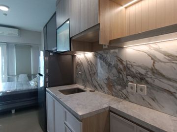 3BR Type Corner Apartemen Orchard Mansion Lantai 35