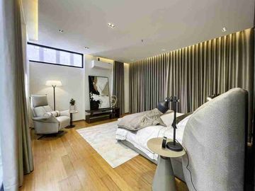 ALABANG WEST VILLAGE BRAND NEW HOUSE FOR SALE FULLY FURNISHED WITH POOL