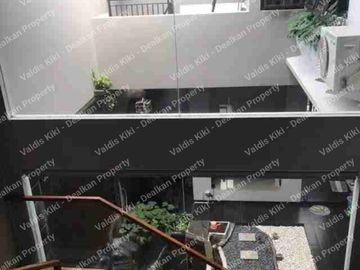 RUMAH MODERN MINIMALIS SEMI FURNISHED DI BARUK MERR SURABAYA SELATAN