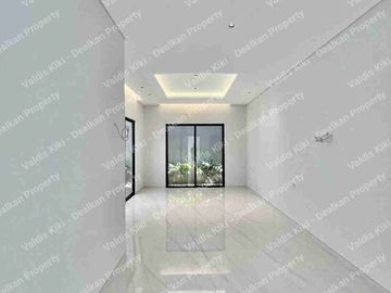 RUMAH MEWAH KONSEP VILLA DI BUKIT GOLF MEDITERANIA SOMERSET CITRALAND SURABAYA BARAT