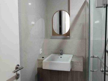 FOR RENT UNIT BARU APT LANDMARK RESIDENCE