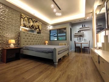 Alpha Salcedo Makati 32 sqm studio furnished unit P25k only for rent