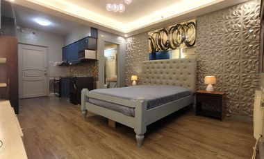 Alpha Salcedo Makati 32 sqm studio furnished unit P25k only for rent