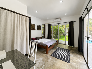 Private Estate with 3 Pool Villas for Long-Term Rent in Krabi
