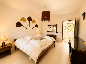 Private Estate with 3 Pool Villas for Long-Term Rent in Krabi