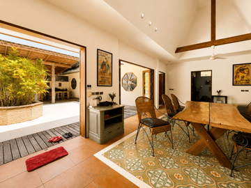 Private Estate with 3 Pool Villas for Long-Term Rent in Krabi