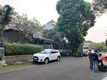 Rumah Strategis Anggrek Loka BSD Sektor 2.1 Dekat Taman & Sekolah