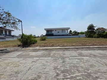 LA 598 sqm Residential Lot at Trava Greenfield, Sta. Rosa Laguna