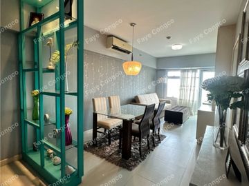1 Bedroom Unit For Sale in Red Oak at Two Serendra