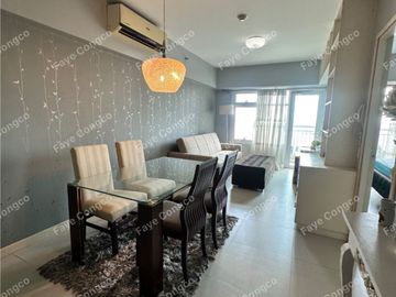 1 Bedroom Unit For Sale in Red Oak at Two Serendra