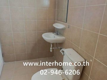 Two-story townhome, 17.8 sq.wah, Novo Ville Tiwanon-Pathum Thani, Soi Thamsuthee, Pathum Thani Inner Road, Mueang Pathum Thani, Pathum Thani.
