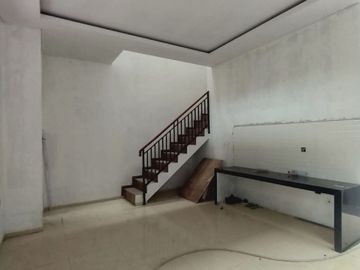 Miliki Rumah di Harapan indah bekasi (D0321)