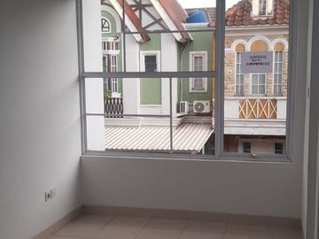 Sewa Rumah Malibu Village