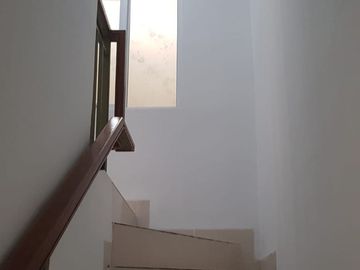 Sewa Rumah Malibu Village