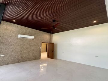 🏡 For Sale: Modern Contemporary Home in Sta. Barbara Royale