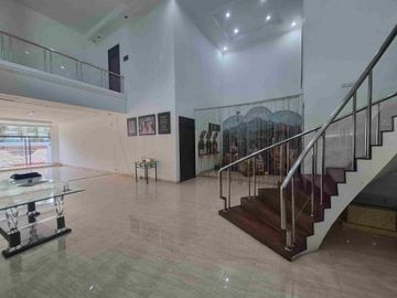Rumah dijual Cempaka Putih Dijual Rumah Megah Jakarta Pusat