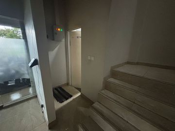 Dijual Gudang + Kantor Furnish di Kawasan Pergudangan Taman Tekno BSD, Tangerang Selatan