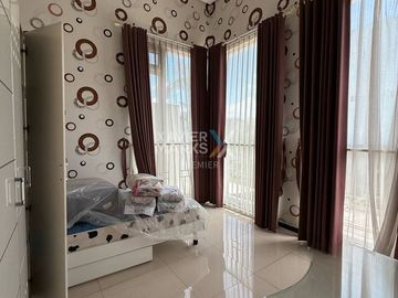 Dijual Rumah Modern Semi Furnish di Perumahan Istana Dieng, Kota Malang
