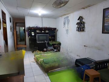 Rumah Hitung Tanah 50% Dibawah NJOP di Daerah Kalibata Jakarta Selatan COCOK untuk KOS