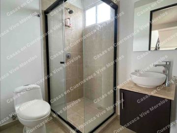 EN RENTA CASA EN RESIDENCIAL VIG Y AMENIDADES zona Xochitepec