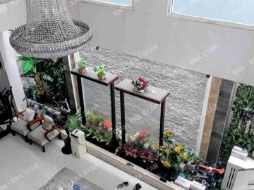 Rumah Bagus Luas siap Huni dalam perumahan jalan 2 mobil di Rawamangun Jakarta Timur