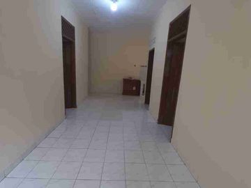 Disewakan min 2 tahun rumah Poris Cipondoh Tangerang, strategis