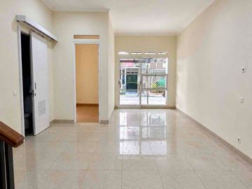 Rumah Siap Huni Cluster Darwin Gading Serpong | LT 202 m² | Rp 3,75 M Nego