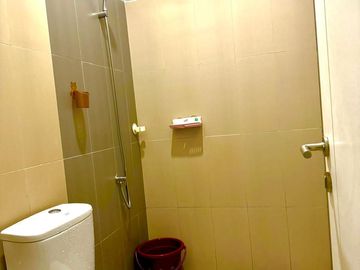 No Cobroke. Dijual Rumah Full Furnished di Cluster Malibu, Gading Serpong