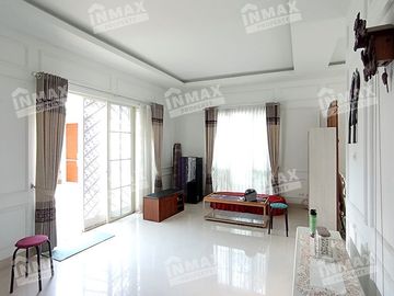 RUMAH BARU 2 LANTAI 3 MILYAR NEGO, DI SUKARNO HATTA DEKAT SEMUA UNIVERSITAS DALAM CLUSTER GREEN ORCHID
