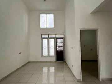 Rumah Terawat Komplek Kemang Pratama Pekayon Kota Bekasi