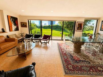 Casa en Venta con Vista al Campo de Golf en La Vista Country Club