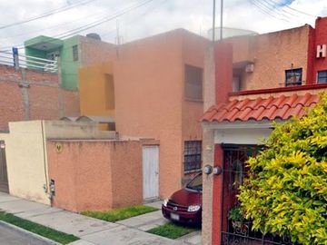 LINDA CASA EN COLONIA SAN PATRICIO SAN LUIS POTOSI