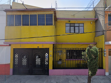 VENTA DE CASA EN BUGAMBILIA 45, COL. CHALMA LA BARRANCA, TLALNEPANTLA DE BAZ / EDOMEX