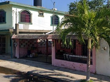 BONITA CASA EN COLONIA VICENTE GUERRERO EN CDAD MADERO TAMAULIPAS