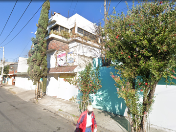 CASA EN VENTA EN CANILES, SAN LORENZO TEZONCO