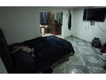 VENDO CASA EN SAN CRISTOBAL - LIBERTADORES