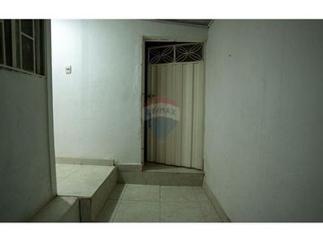 VENDO CASA EN SAN CRISTOBAL - LIBERTADORES