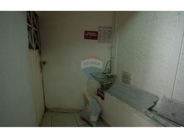 VENDO CASA EN SAN CRISTOBAL - LIBERTADORES