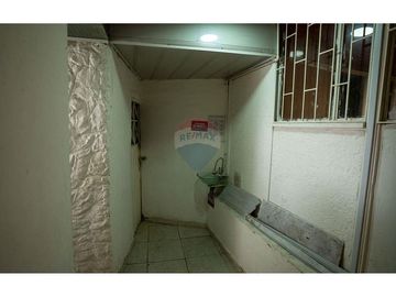 VENDO CASA EN SAN CRISTOBAL - LIBERTADORES