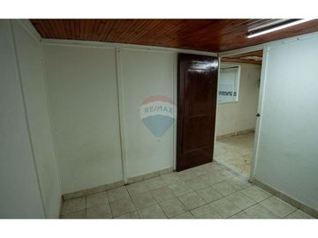 VENDO CASA EN SAN CRISTOBAL - LIBERTADORES
