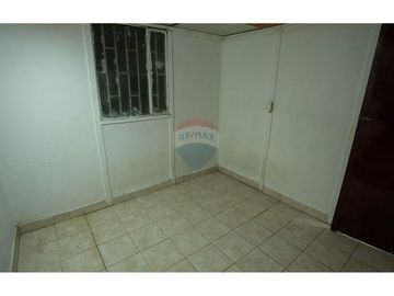 VENDO CASA EN SAN CRISTOBAL - LIBERTADORES